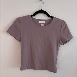 Aritzia Babaton Original Womens Cropped T-Shirt, Dusty Mauve, Size Medium
